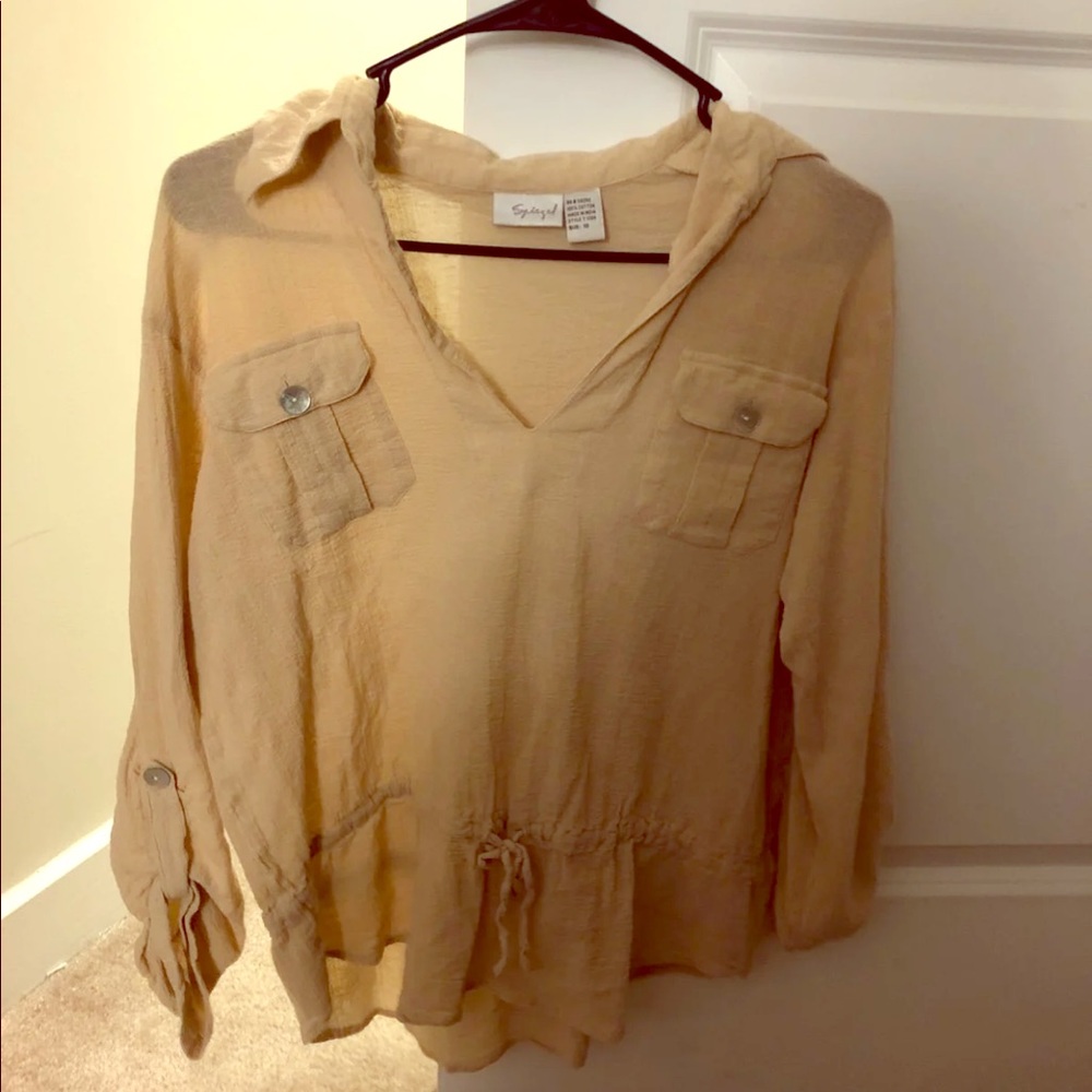 Long sleeve off white shirt
